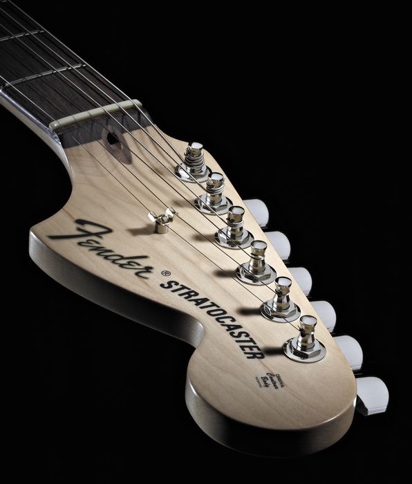 Fender&nbsp;Highway One Stratocaster Electric Guitar&nbsp;&nbsp;
