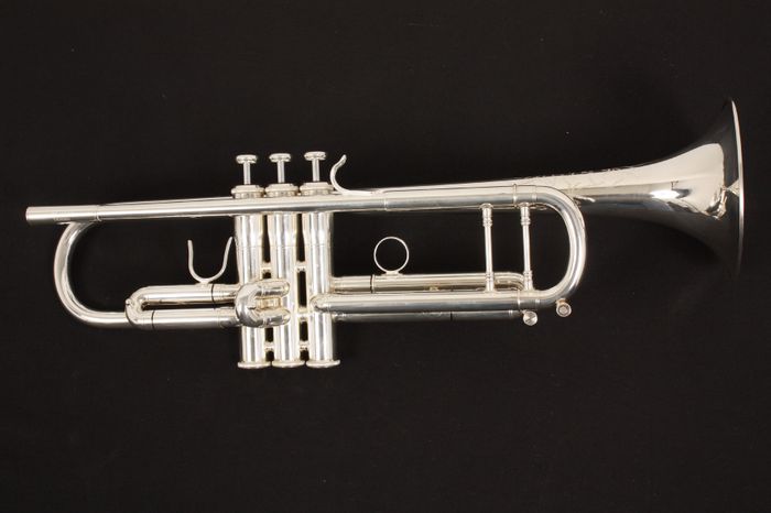 Used Jupiter 1000S Artist Series Bb Trumpet Regular 886830337383