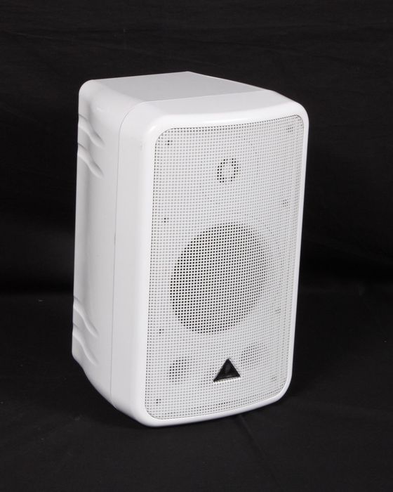 Used Behringer Ce500a Compact Powered Speaker White 886830348914