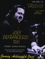 Jamey AebersoldJoey Defrancesco Groovin' Jazz Play-Along Book and CD