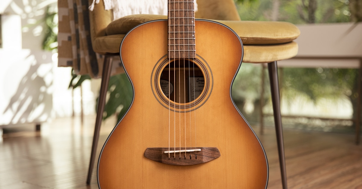 Pick the Best Acoustic Guitar Strings for You - The Hub