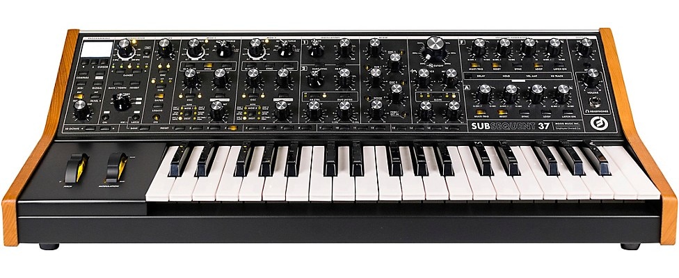 Moog Subsequent 37 Synth
