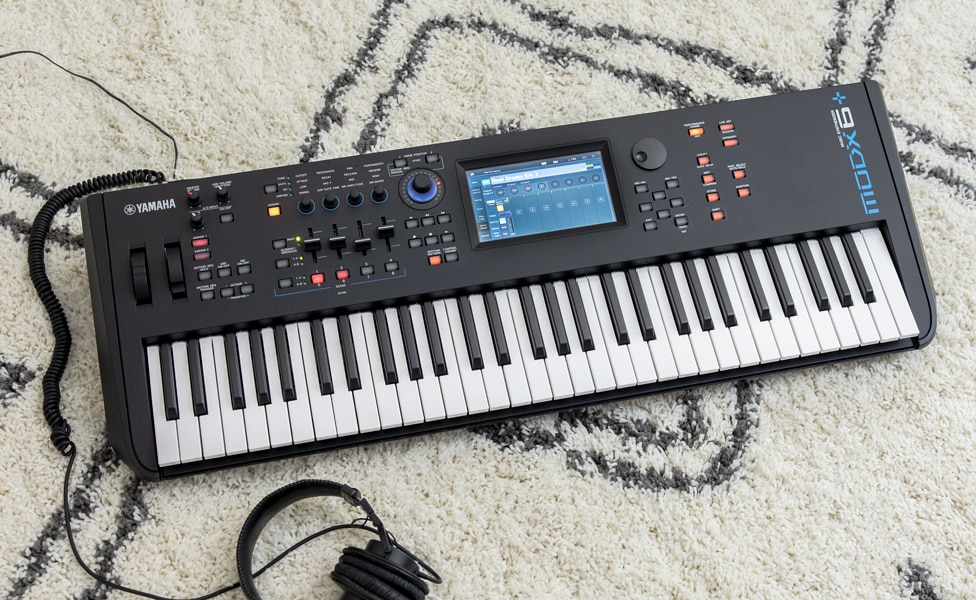 Yamaha MODX6+ Synthesizer