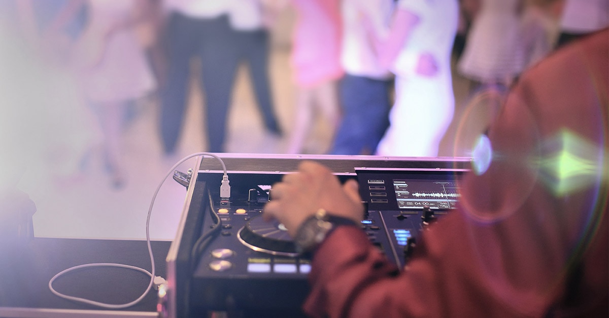 How to DJ Weddings and Formal Events: Gear, Tips and More