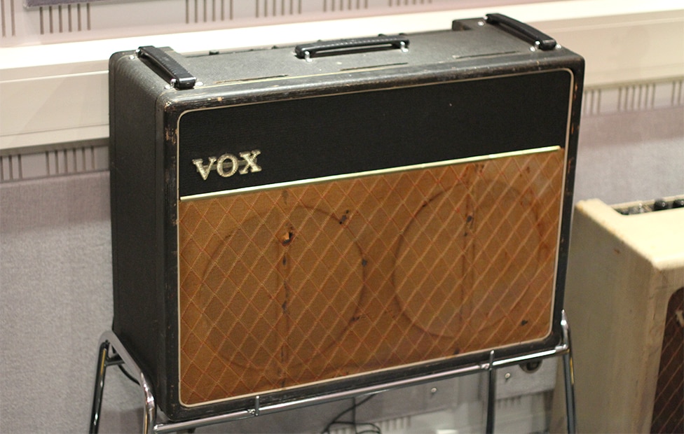 A vintage 1964 AC30 at VOX R&D