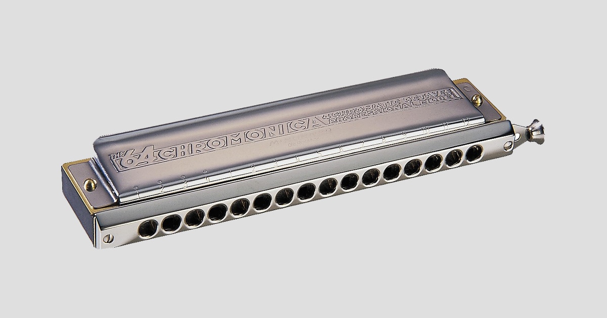 Hohner Special 20 Progressive C with Mini Harmonica Necklace and