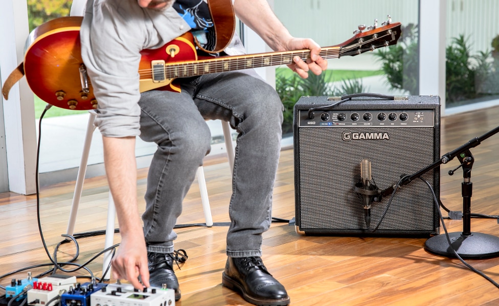 GAMMA G50 Guitar Amplifier with Pedal Board