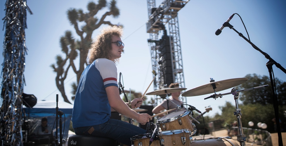 Glenn and Alex of Frankie and the Witch Fingers during their Desert Daze soundcheck.