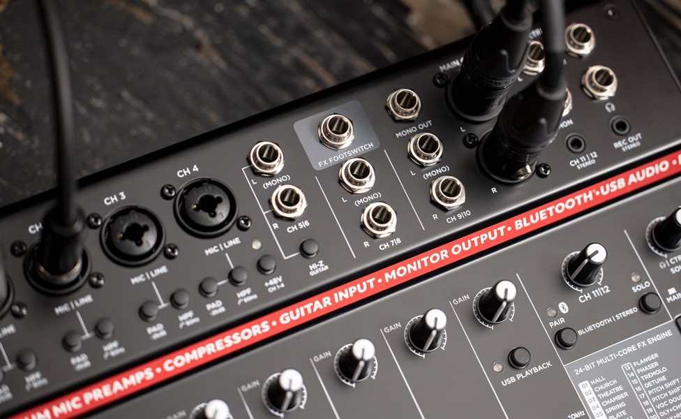 Harbinger LX12 Mixer Input and Output Section